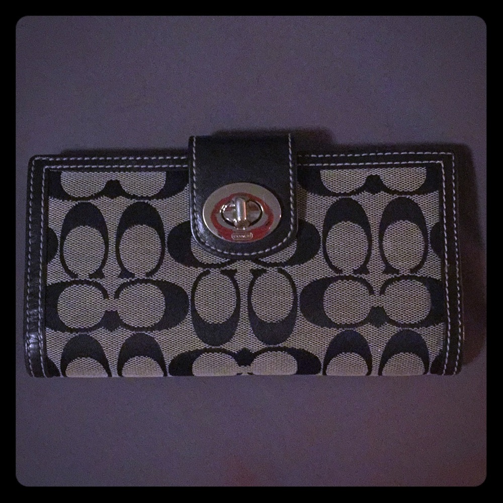 Authentic Coach Wallet